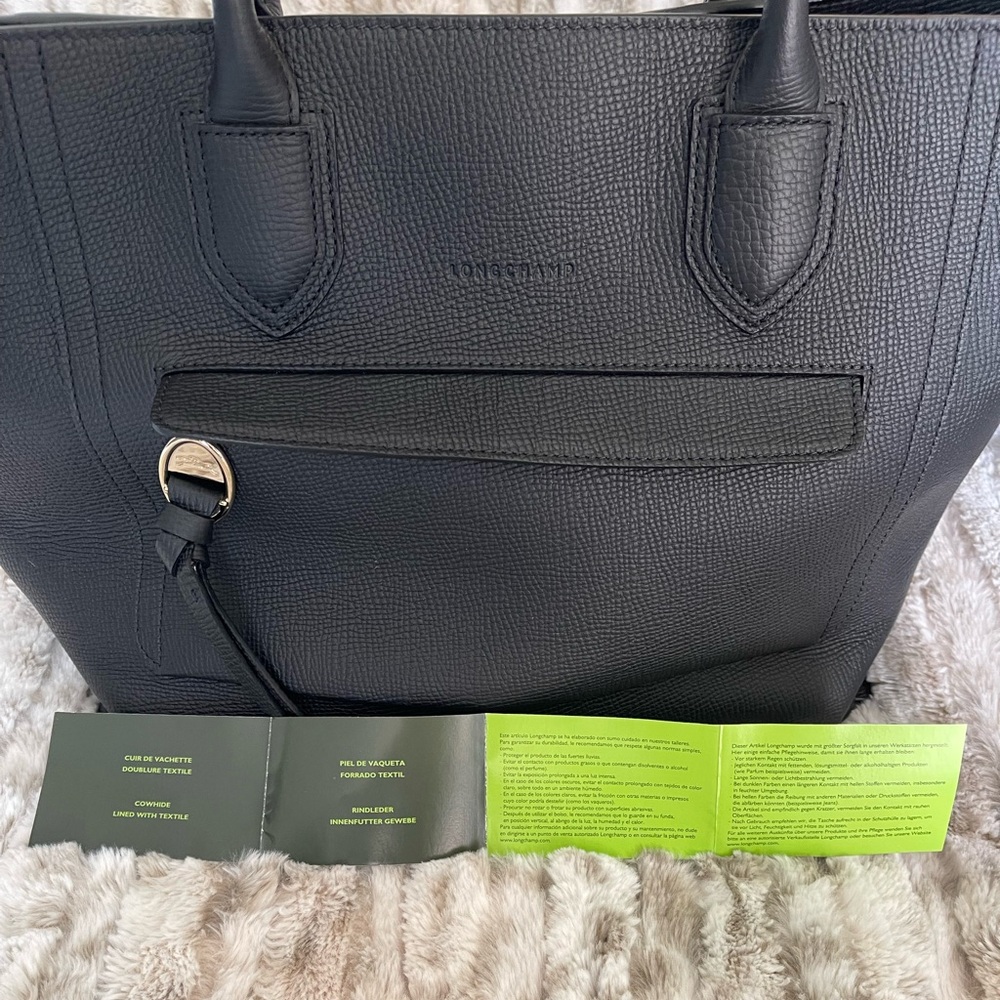 Longchamp Pairs Bag Sz Large - Picture 8 of 16